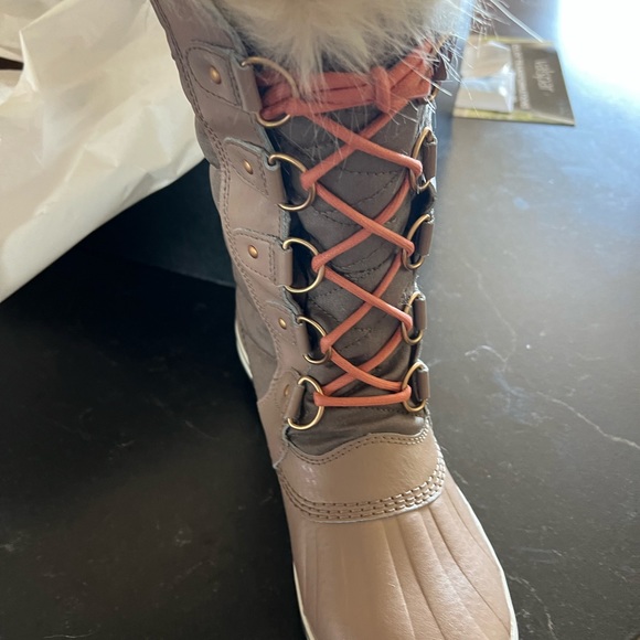 Sorel snow boots - Picture 6 of 6